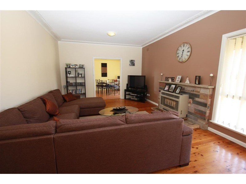 153 Red Hill Road, Wagga Wagga NSW 2650