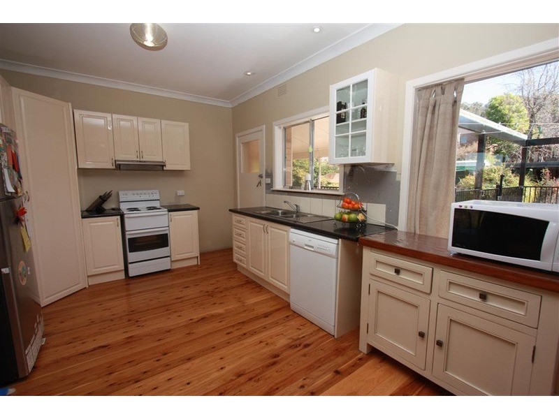 66 Meadow  Street, Wagga Wagga NSW 2650