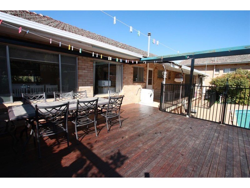 66 Meadow  Street, Wagga Wagga NSW 2650
