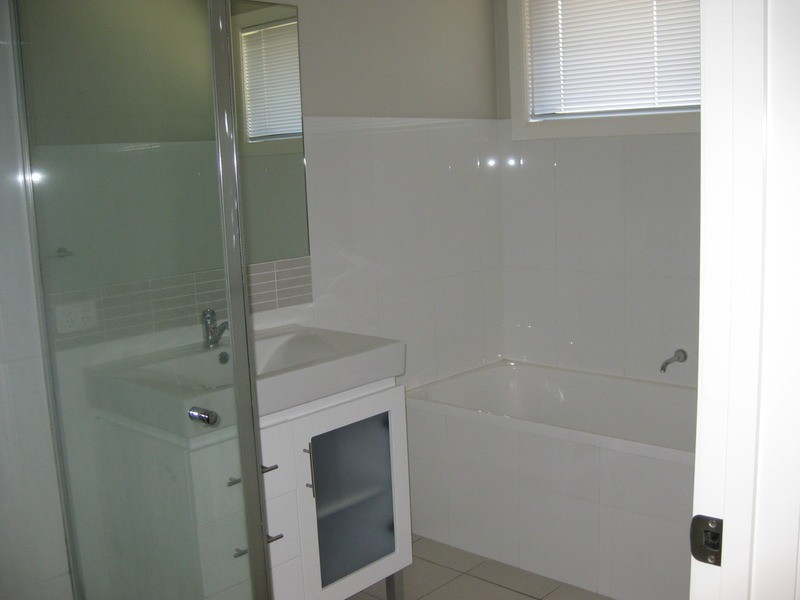 31 Woomera Place, Glenfield Park NSW 2650