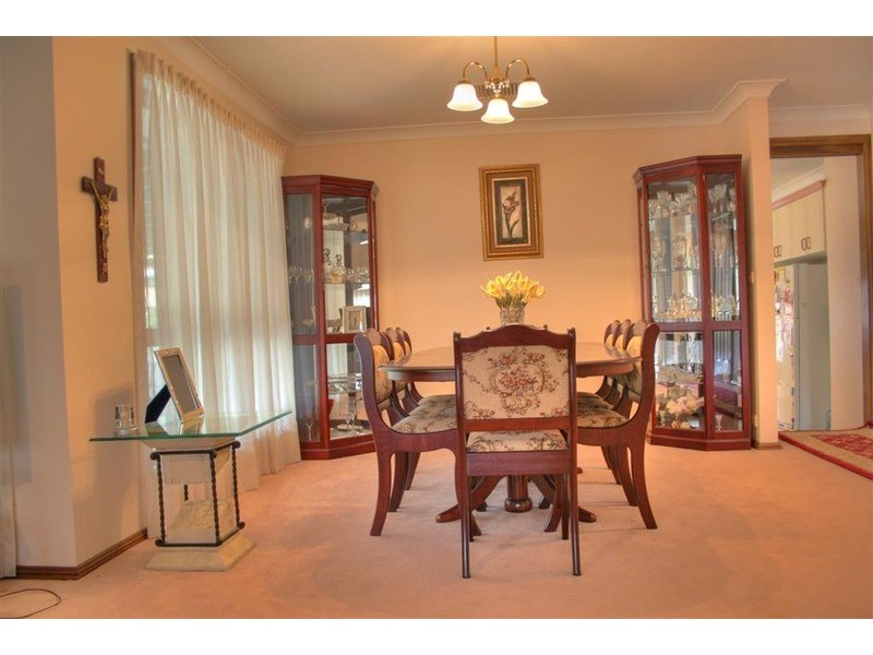 17 Malebo Place, Tatton NSW 2650