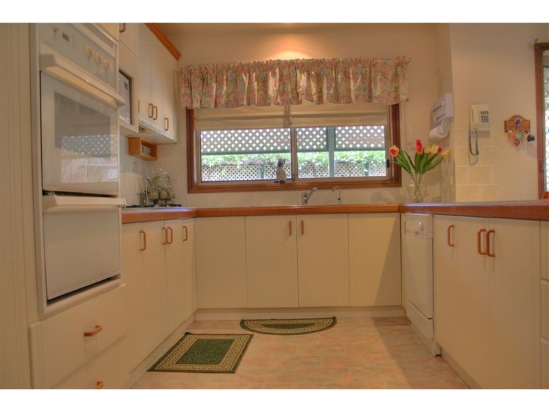 17 Malebo Place, Tatton NSW 2650