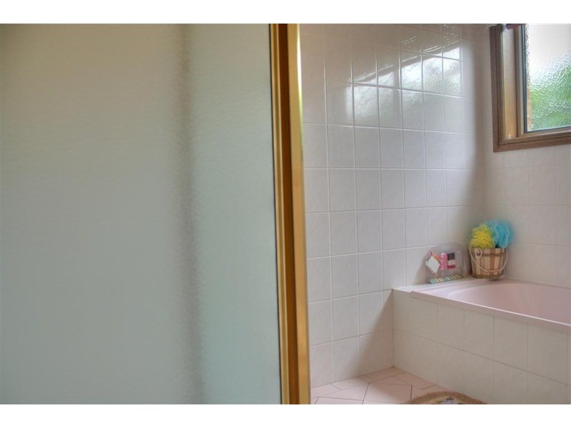 17 Malebo Place, Tatton NSW 2650