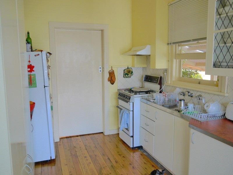 16 Beltana Avenue, Wagga Wagga NSW 2650