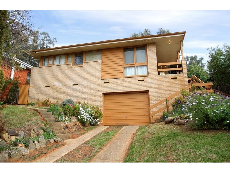 50 Warrawong Street, Kooringal NSW 2650