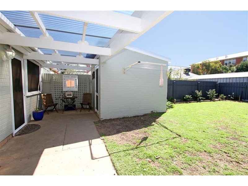 107 Tompson Street, Wagga Wagga NSW 2650