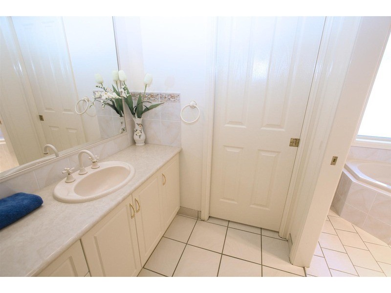 26 Fitzroy  Street, Tatton NSW 2650