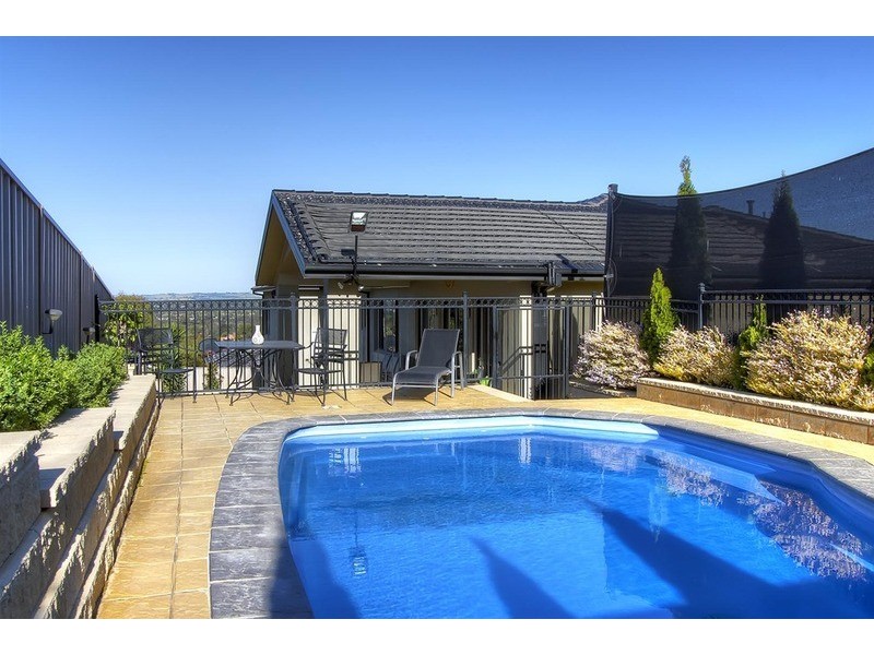 4  Wombeyan Place, Tatton NSW 2650