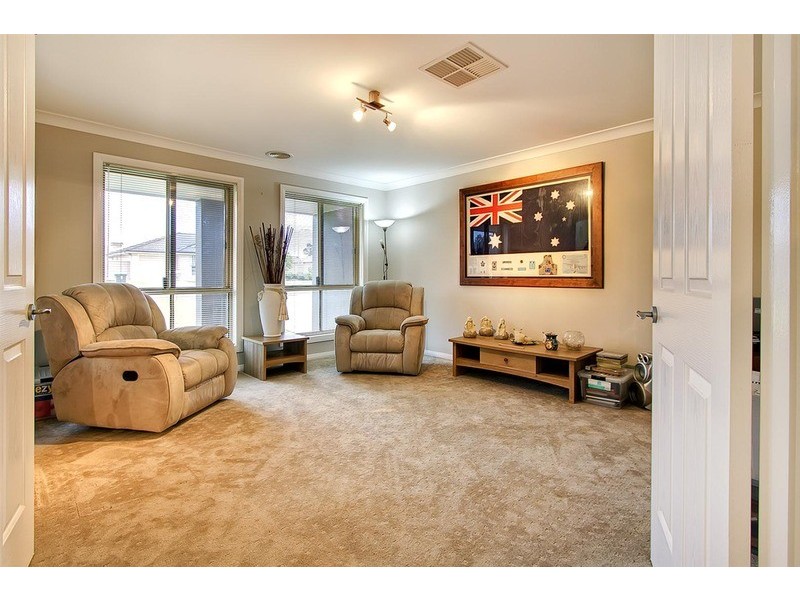23 Barrima Street, Glenfield Park NSW 2650