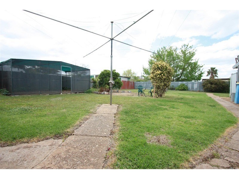 65 Ashmont  Avenue, Ashmont NSW 2650