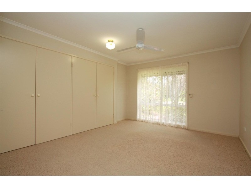 31  Gardenia Avenue, Lake Albert NSW 2650