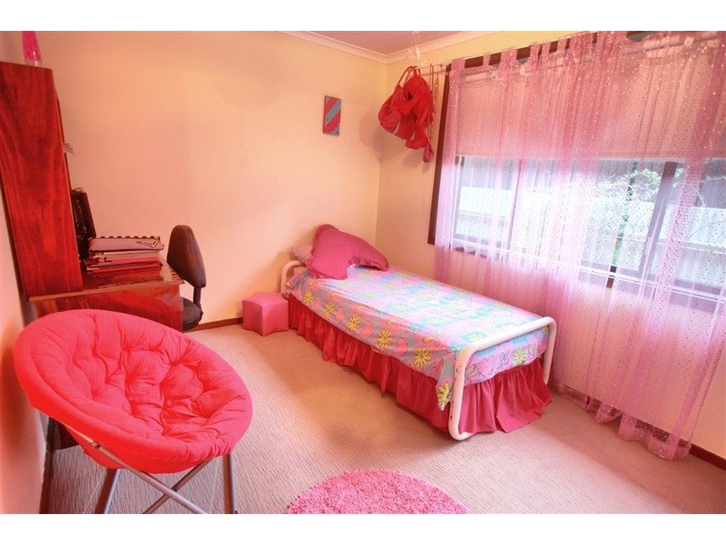 51 Undurra Drive, Glenfield Park NSW 2650