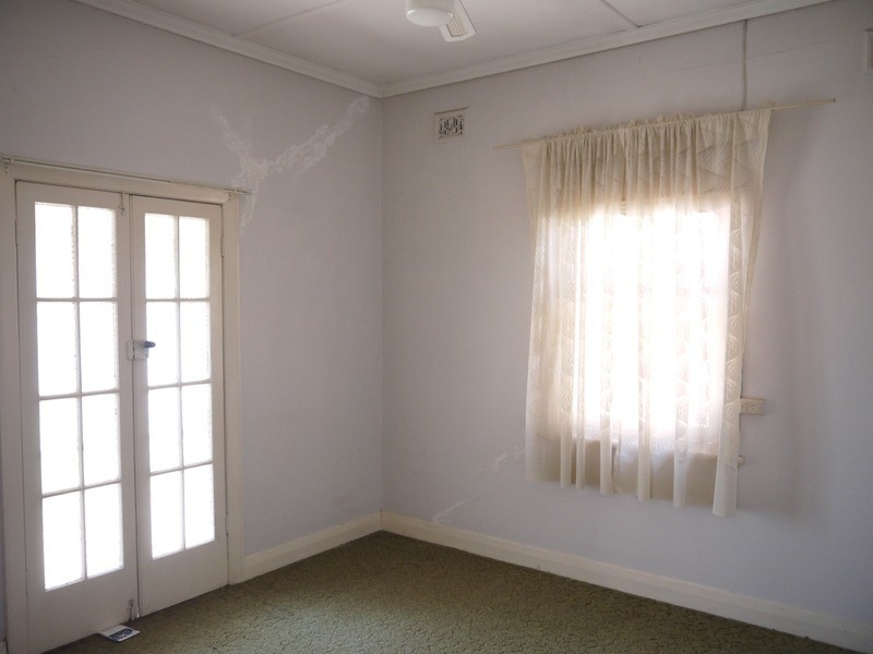 66 Peter Street, Wagga Wagga NSW 2650