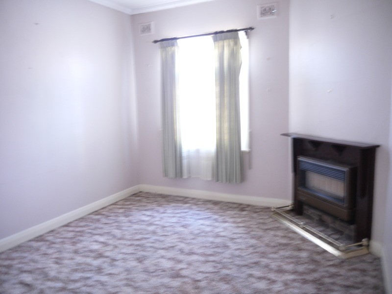 66 Peter Street, Wagga Wagga NSW 2650