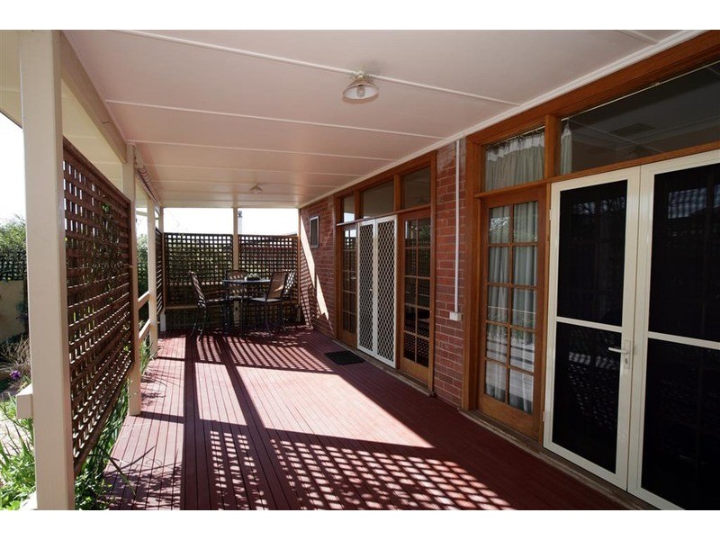 14 Macleay  Street, Wagga Wagga NSW 2650