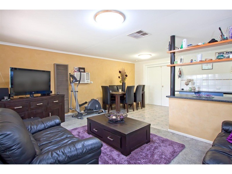7 Dunn Avenue, Forest Hill NSW 2651