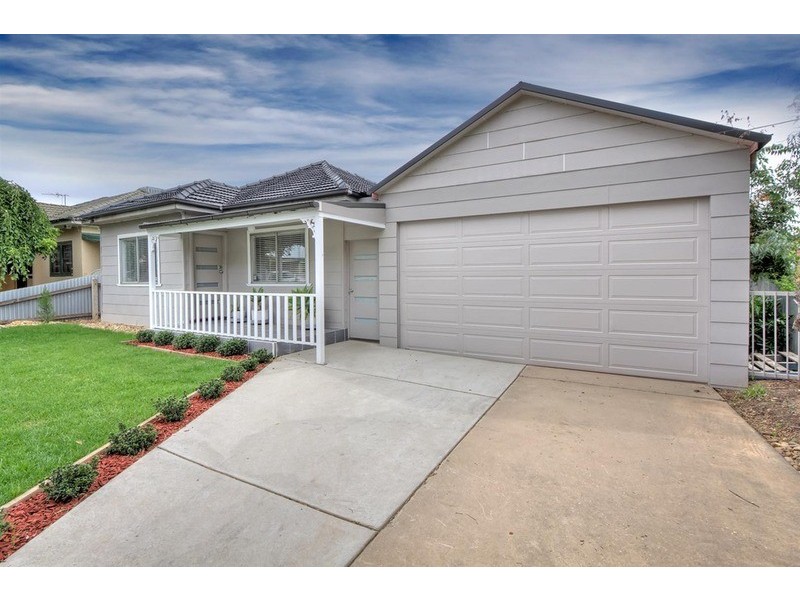 22 Cullen Road, Wagga Wagga NSW 2650