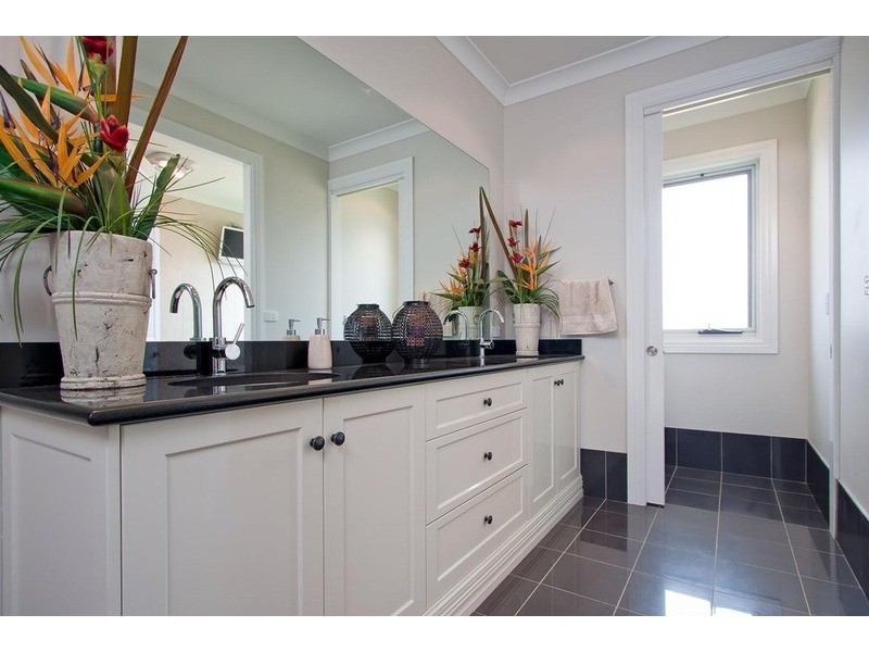 54 Riverview Road, Wagga Wagga NSW 2650