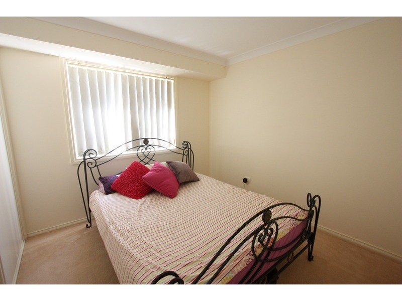 2/14 wilgoma Street, Bourkelands NSW 2650