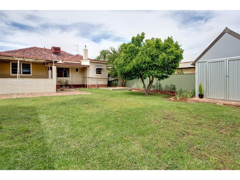 49 Hardy  Avenue, Wagga Wagga NSW 2650