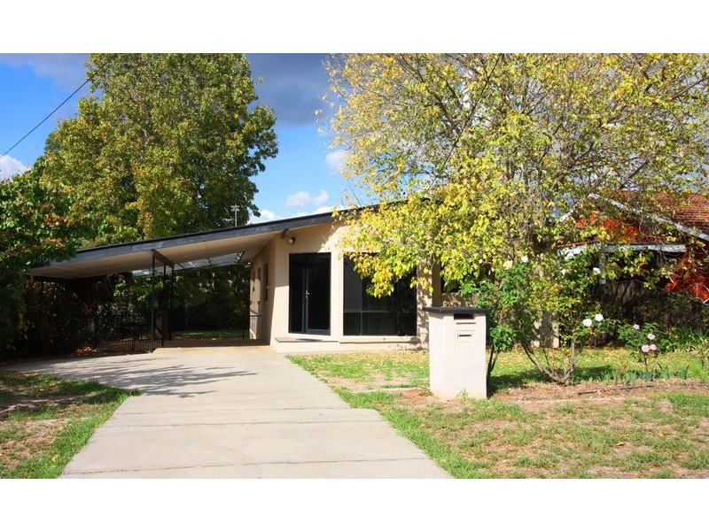 3 Vasey Street, Ashmont NSW 2650
