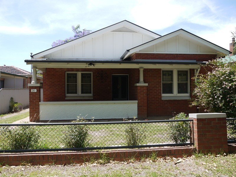 31 Best Street, Wagga Wagga NSW 2650