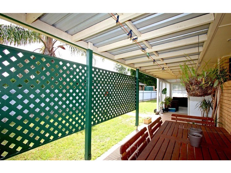 6 Gregory Crescent, Lake Albert NSW 2650