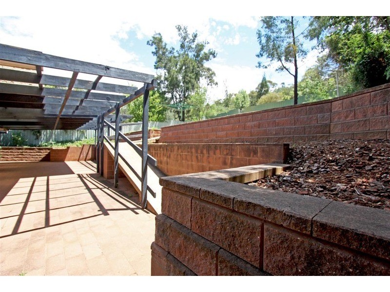 12 Andrews Avenue, Kooringal NSW 2650