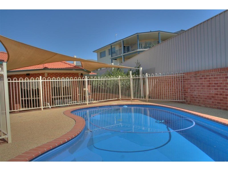 9 Melville Place, Tatton NSW 2650