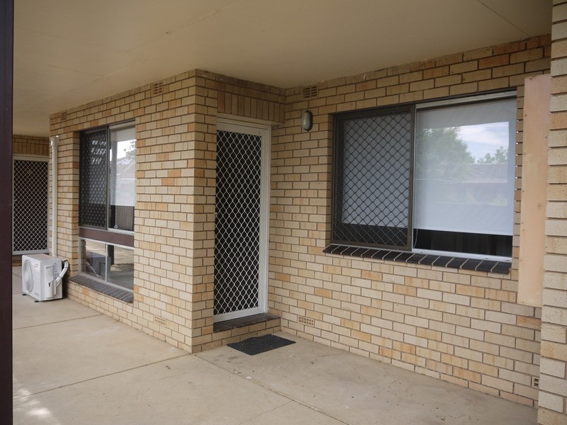 2/241 Kincaid  Street, Wagga Wagga NSW 2650