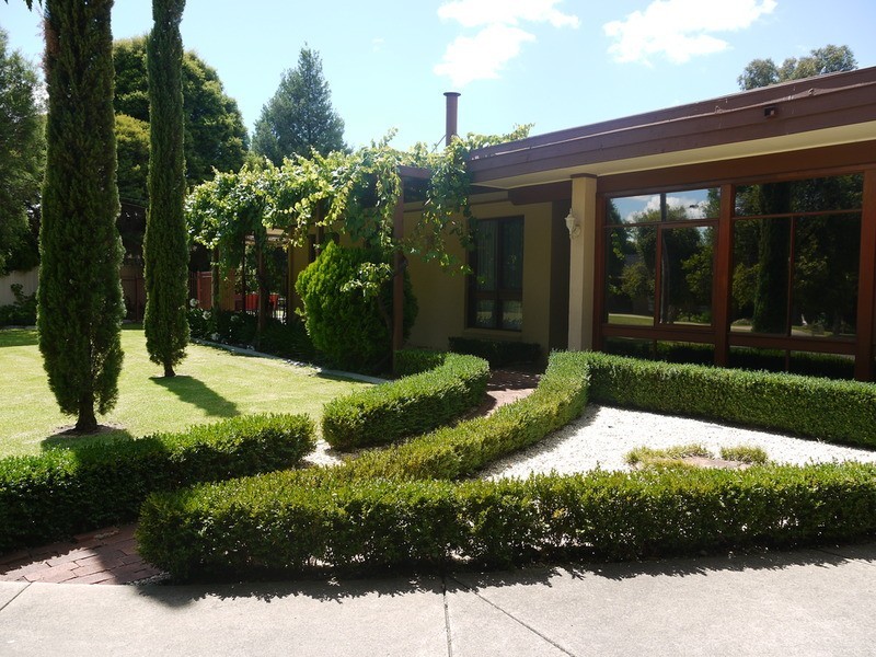 9 Orford Street, Lake Albert NSW 2650