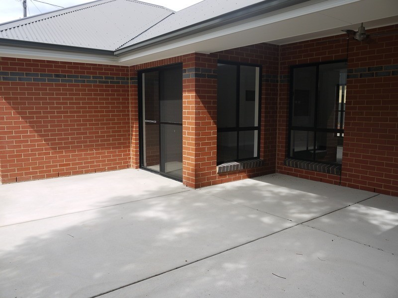 1/17 Heydon Avenue, Wagga Wagga NSW 2650