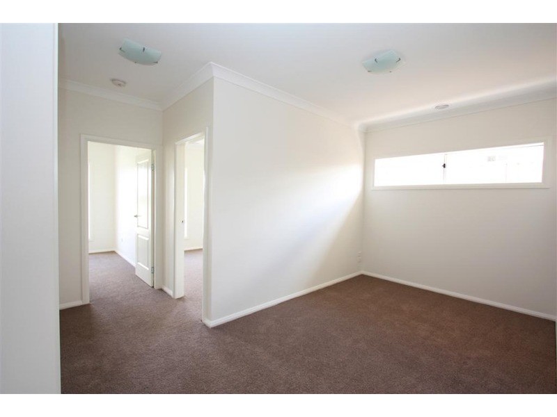 66 Brindabella  Drive, Tatton NSW 2650