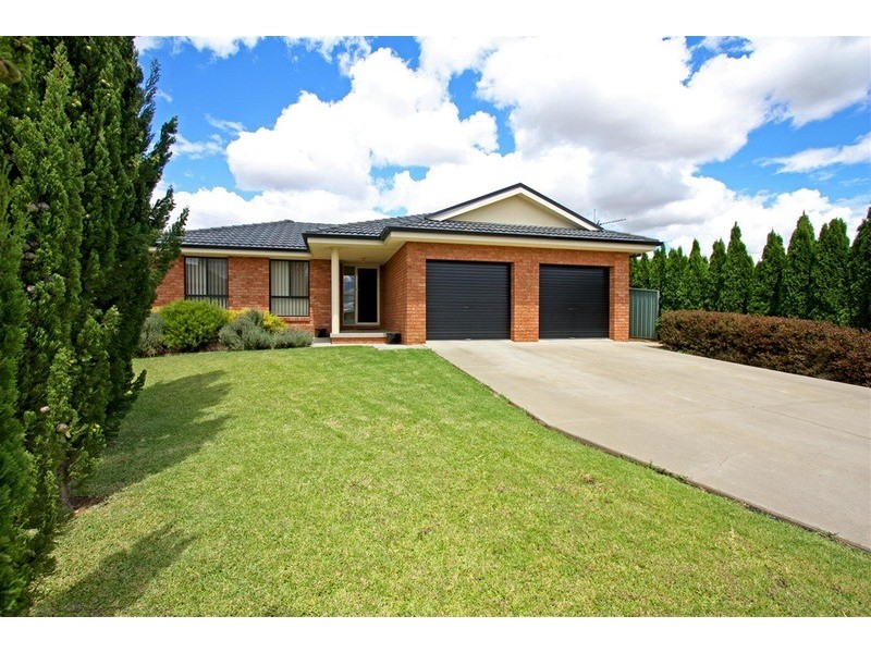 34 Boree  Avenue, Forest Hill NSW 2651