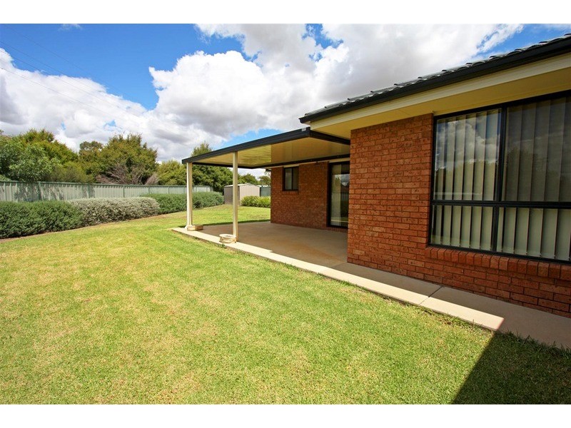 34 Boree  Avenue, Forest Hill NSW 2651