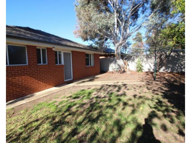 2 Bourkelands Drive, Wagga Wagga NSW 2650
