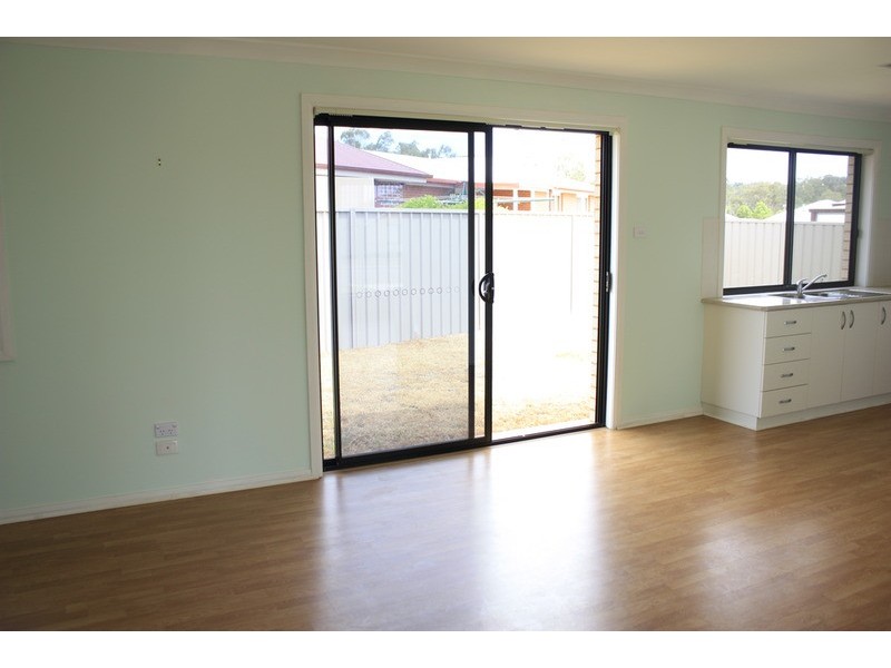 11 Apprentice Avenue, Ashmont NSW 2650