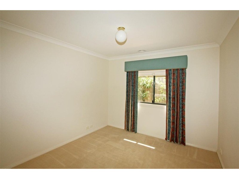 26 Stirling Boulevard, Tatton NSW 2650