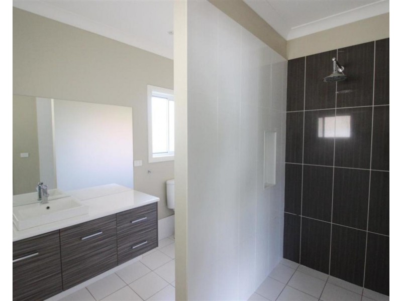 58 Shaw Street, Wagga Wagga NSW 2650