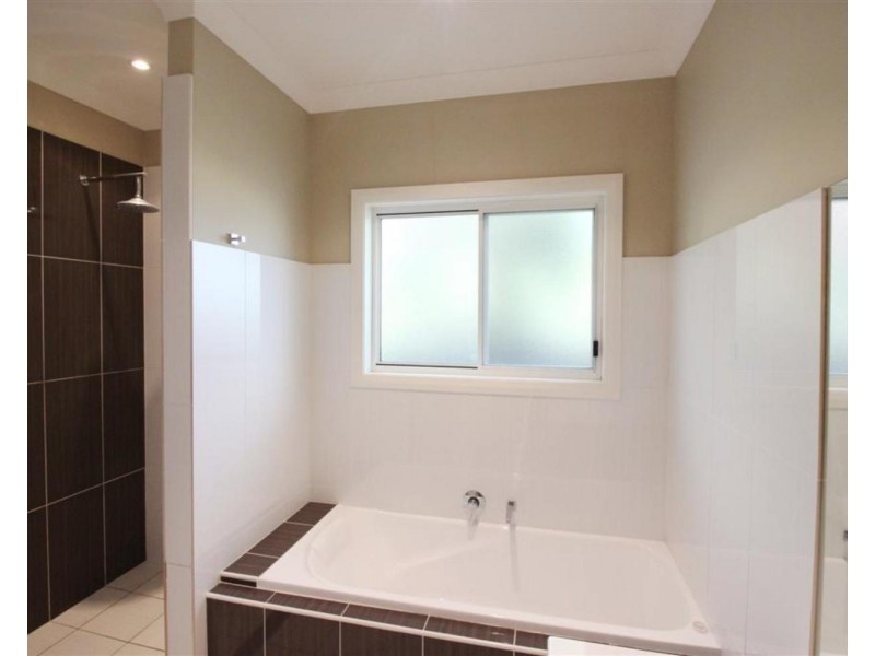 58 Shaw Street, Wagga Wagga NSW 2650