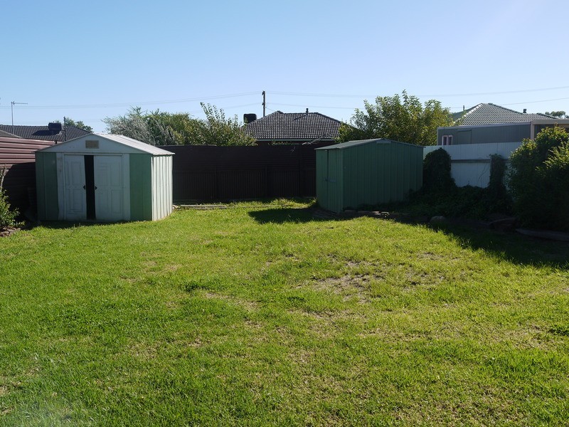 31 Bruce Street, Tolland NSW 2650