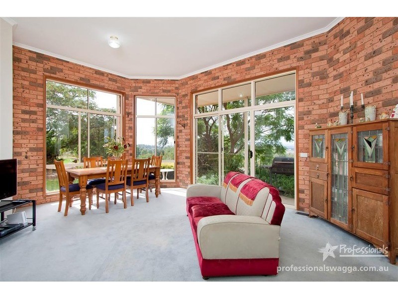 89 Brucedale Drive, Brucedale NSW 2650
