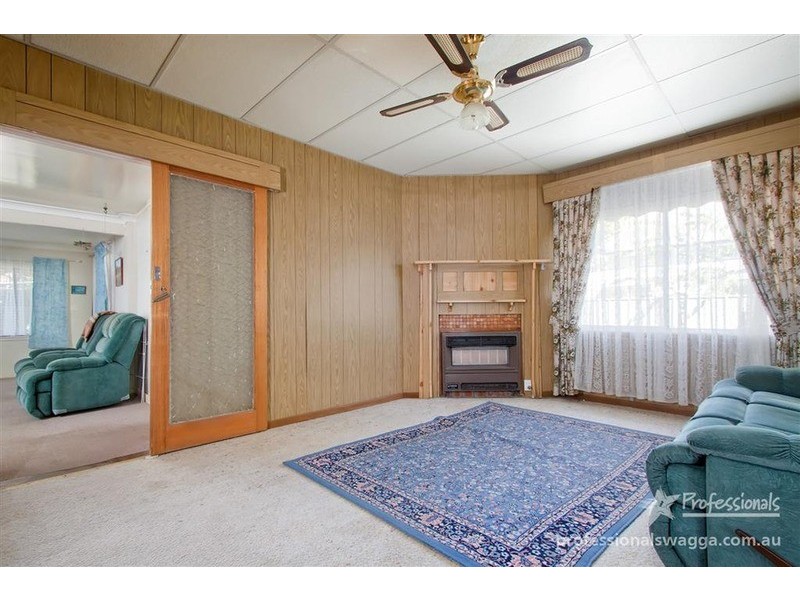21 Morundah Street, Wagga Wagga NSW 2650