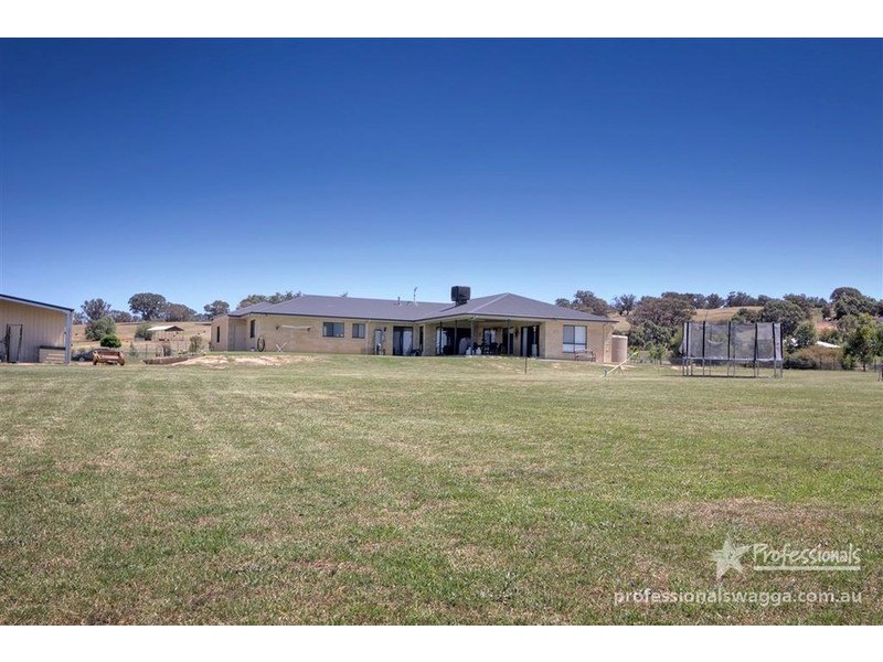 33  Willow Tree Place, Springvale NSW 2650