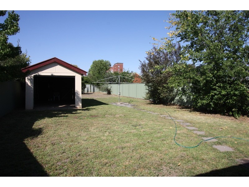 12 Darlow Street, Wagga Wagga NSW 2650