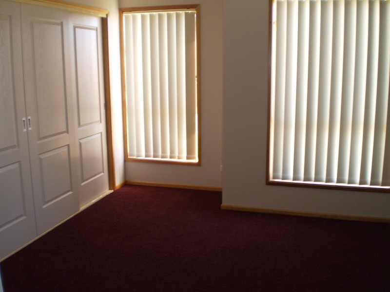 24 Franklin Drive, Estella NSW 2650