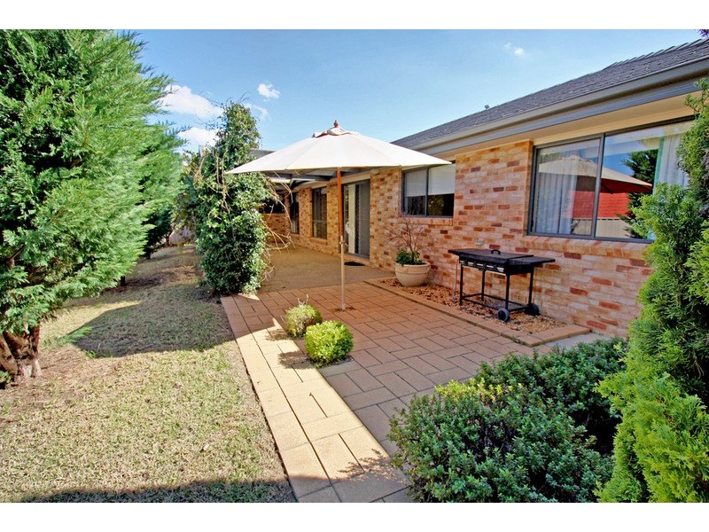 26 Stirling  Boulevard, Tatton NSW 2650
