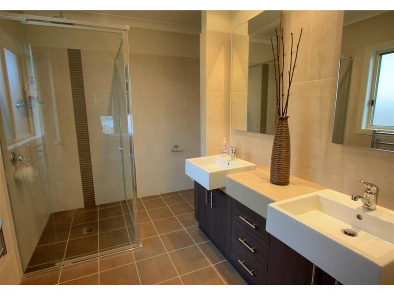 73 Atherton Crescent, Tatton NSW 2650