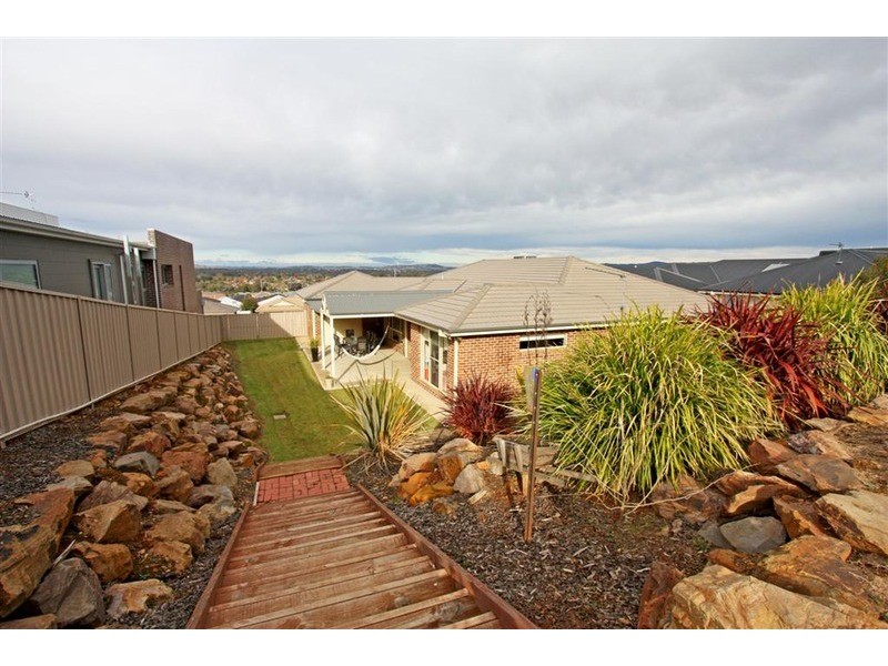 73 Atherton Crescent, Tatton NSW 2650