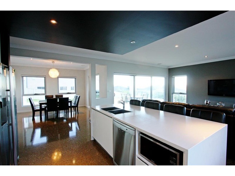 56 Atherton  Crescent, Tatton NSW 2650